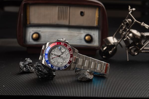 new 2813 mechanical automatic movement men's stainless steel fashion men's watch sports watch men's watch, Slivery;brown
new 2813 mechanical automatic movement men's stainless steel fashion men's watch sports watch men's watch, Slivery;brown