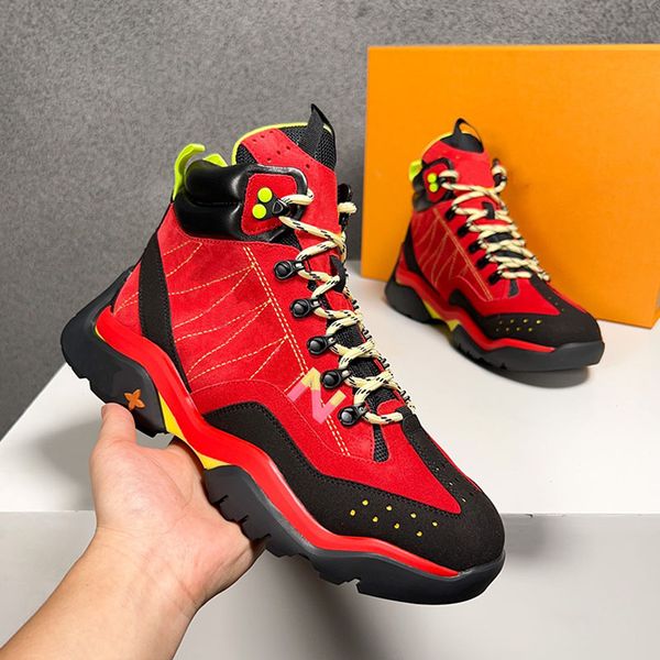 designer high sneakers men luxe fashion contrast color semblance side brand signature suede calfskin damping rubber outsole autumn winter ru, Black
designer high sneakers men luxe fashion contrast color semblance side brand signature suede calfskin damping rubber outsole autumn winter ru, Black