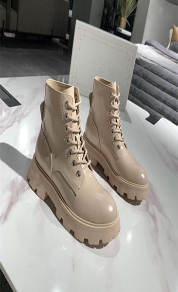 the latest women039s short boots made of full cow leather and can be selected in five colors they are simple beautiful luxur1296891, Black
the latest women039s short boots made of full cow leather and can be selected in five colors they are simple beautiful luxur1296891, Black