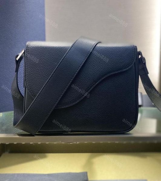 2021 fashion messenger bag designer shoulder bag leather men039s dinner wallet hanger luggage label shopping waist7078700
2021 fashion messenger bag designer shoulder bag leather men039s dinner wallet hanger luggage label shopping waist7078700