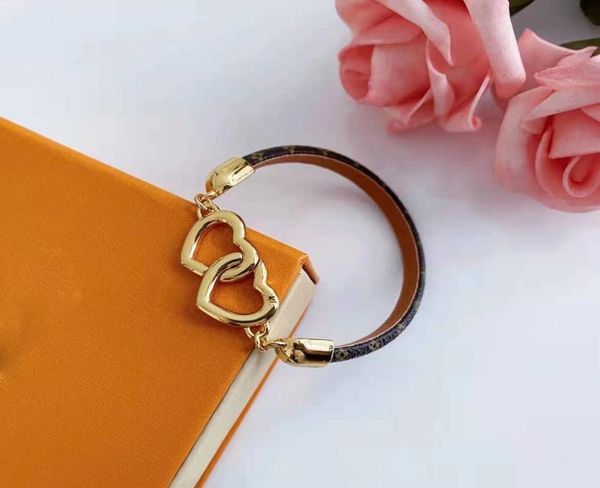 fashion leather bracelet bangle for women heart mens party wedding jewelry couples lovers gift engagement with box5641717, Silver
fashion leather bracelet bangle for women heart mens party wedding jewelry couples lovers gift engagement with box5641717, Silver