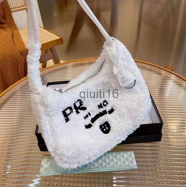 evening bags luxurys designers re-edition 2000 shoulder bag faux fur casual plush pure color handbag fashion winter pink fluffy purse fashio
evening bags luxurys designers re-edition 2000 shoulder bag faux fur casual plush pure color handbag fashion winter pink fluffy purse fashio