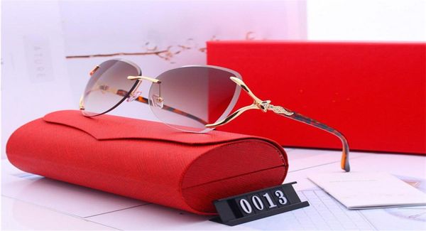 2019 new luxur classic pilot sunglasses designer brand fashion mens womens sun glasses eyeweametal glass lenses with 1651202, White;black
2019 new luxur classic pilot sunglasses designer brand fashion mens womens sun glasses eyeweametal glass lenses with 1651202, White;black