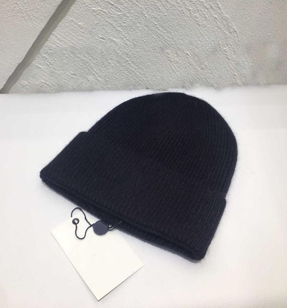 designer mens beanie womens knitted hat luxury skull caps winter ski keep warm rabbit fur cashmere casual outdoor fashion hats 317725, Blue;gray
designer mens beanie womens knitted hat luxury skull caps winter ski keep warm rabbit fur cashmere casual outdoor fashion hats 317725, Blue;gray