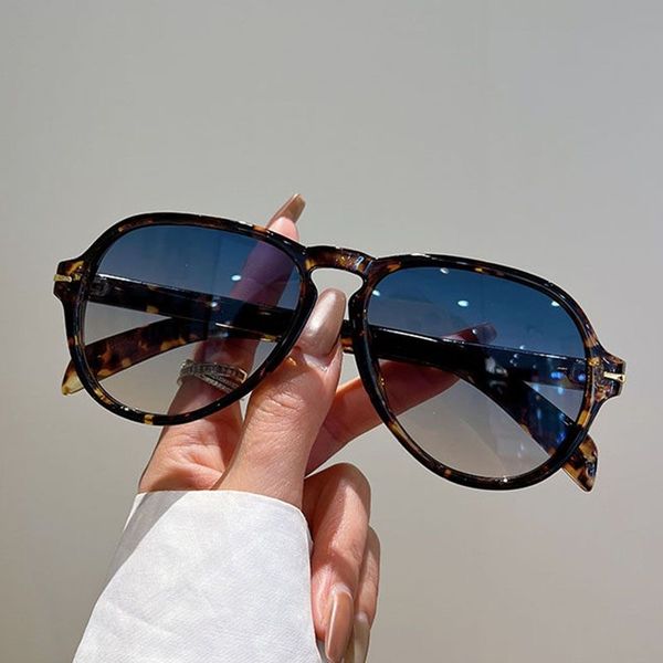 fashion luxury designer mens glasses sunglasses for women men ladies designers eyewear classic vintage pilot shape acetate summer simple lei, White;black
fashion luxury designer mens glasses sunglasses for women men ladies designers eyewear classic vintage pilot shape acetate summer simple lei, White;black
