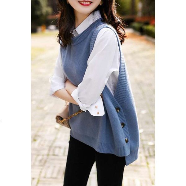 spring and autumn smog blue knitted vest temperament anti age outer round collar art womens casual fashion, Black;white
spring and autumn smog blue knitted vest temperament anti age outer round collar art womens casual fashion, Black;white