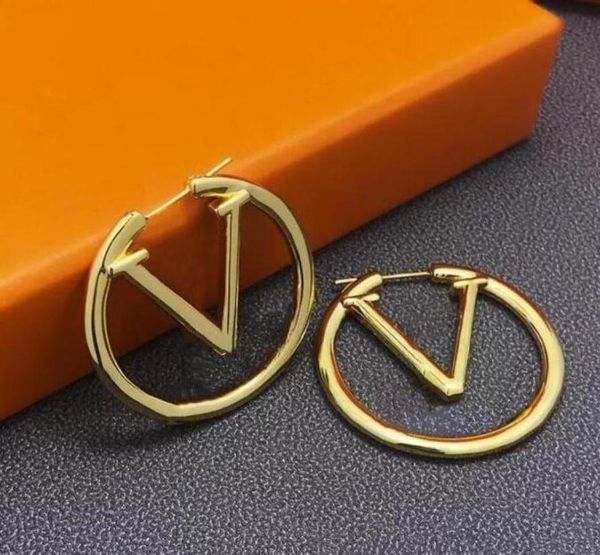 womens elegant charm hoop earrings designer jewelry 18k gold ear studs wedding accessories8172298, Golden;silver
womens elegant charm hoop earrings designer jewelry 18k gold ear studs wedding accessories8172298, Golden;silver