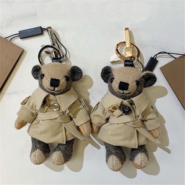 Trench Coat Bear Designer Keychain for Women Thomas Mens Keyring Stainless Steel Bag Charm Classic Fashion Chains Key Holder
Trench Coat Bear Designer Keychain for Women Thomas Mens Keyring Stainless Steel Bag Charm Classic Fashion Chains Key Holder