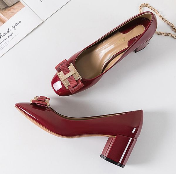 classic bridal wedding shoes woman metal decoration pumps bowknot high heel designer brand chunky heels shoes ladies dress pumps1341103, Black
classic bridal wedding shoes woman metal decoration pumps bowknot high heel designer brand chunky heels shoes ladies dress pumps1341103, Black