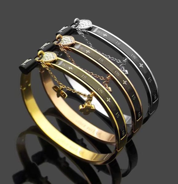 fashion lady titanium steel double color v letter diamond 18k gold plated bracelet bangle with lock four leaf flower pend5265721, Black
fashion lady titanium steel double color v letter diamond 18k gold plated bracelet bangle with lock four leaf flower pend5265721, Black