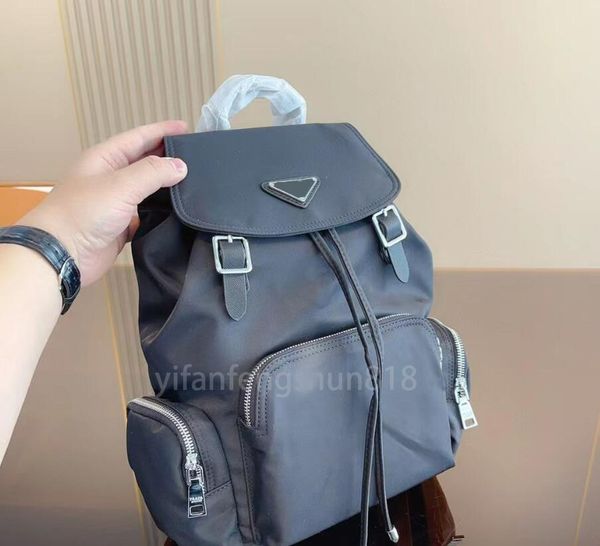 wholesale fashion classic waterproof nylon large capacity backpack oxford spinning men's notebook backpack able thin travel bag backpac
wholesale fashion classic waterproof nylon large capacity backpack oxford spinning men's notebook backpack able thin travel bag backpac
