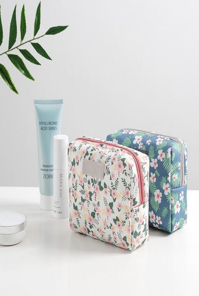 small portable cosmetic storage bag hand bag simple large capacity makeup storage bag3575673
small portable cosmetic storage bag hand bag simple large capacity makeup storage bag3575673