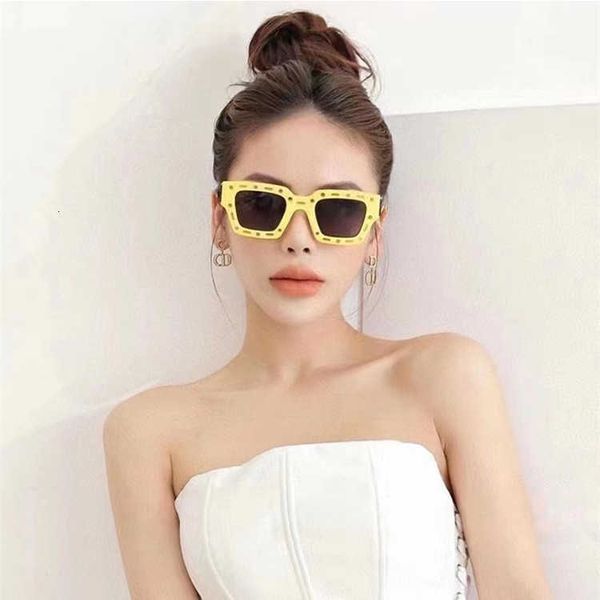 new box hollow out mirror leg candy colored sunglasses tiktok live broadcast network red wear street pgraphy, White;black
new box hollow out mirror leg candy colored sunglasses tiktok live broadcast network red wear street pgraphy, White;black