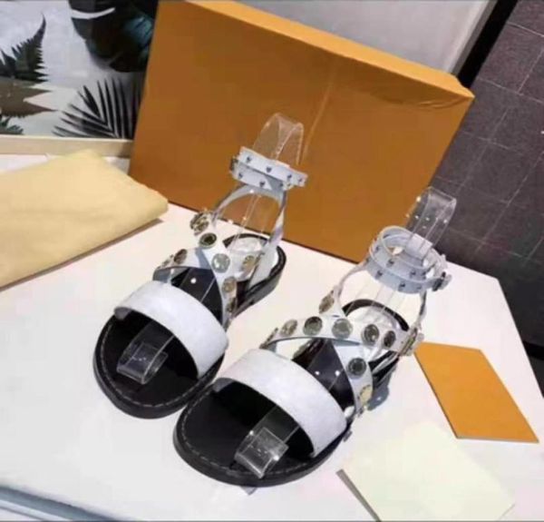 2020 latest fashion classic women039s sandals skates summer fashion wide flat skate with buckle sandals3677630, Black
2020 latest fashion classic women039s sandals skates summer fashion wide flat skate with buckle sandals3677630, Black