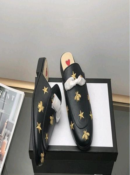 2020 designer luxury women summer slipper princetown slippers bees snake mules loafers genuine womens leather flats with buckle pa2611479, Black
2020 designer luxury women summer slipper princetown slippers bees snake mules loafers genuine womens leather flats with buckle pa2611479, Black