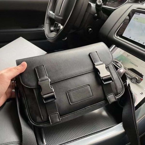 women's designer bags tote men's advanced shoulder bag flap large capacity casual versatile print crossbody fashion business backp
women's designer bags tote men's advanced shoulder bag flap large capacity casual versatile print crossbody fashion business backp
