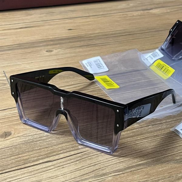crystal cyclon mask sunglasses for men black to transparent rectangle design sun shades sonnenbrille uv400 popular eyewear with bo297i, White;black
crystal cyclon mask sunglasses for men black to transparent rectangle design sun shades sonnenbrille uv400 popular eyewear with bo297i, White;black