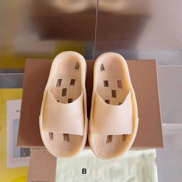 new couple shoe bucklow slides slippers rubber sandals open toes mules luxury designer fashion holiday flats casual sand shoes factory footw, Black
new couple shoe bucklow slides slippers rubber sandals open toes mules luxury designer fashion holiday flats casual sand shoes factory footw, Black