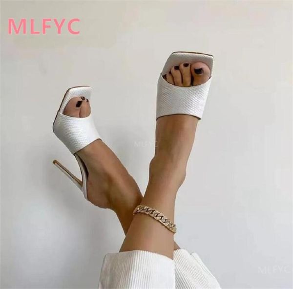 sandals summer flipflop white black fitting room slippers highheel stiletto work shoes female fish mouth3177031
sandals summer flipflop white black fitting room slippers highheel stiletto work shoes female fish mouth3177031