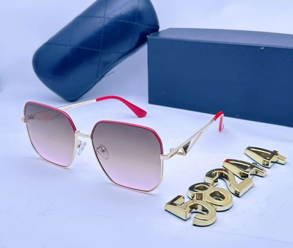 2023 new classic polarized sunglasses women designer 2023 luxury brand alloy metal polaroid hd tempered glass lens retro glasses sun glasses, White;black
2023 new classic polarized sunglasses women designer 2023 luxury brand alloy metal polaroid hd tempered glass lens retro glasses sun glasses, White;black