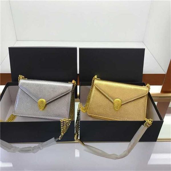 designer handbag brand wallet fashion metal pu snake head messenger bag female purse high-quality women's casual one shoulder oblique b
designer handbag brand wallet fashion metal pu snake head messenger bag female purse high-quality women's casual one shoulder oblique b