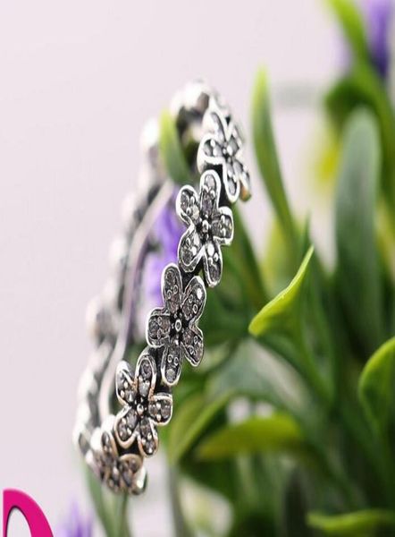 2016 daisy silver ring with cubic zirconia authentic 925 sterling silver rings fit for charms jewelry women fingers ring7482438
2016 daisy silver ring with cubic zirconia authentic 925 sterling silver rings fit for charms jewelry women fingers ring7482438