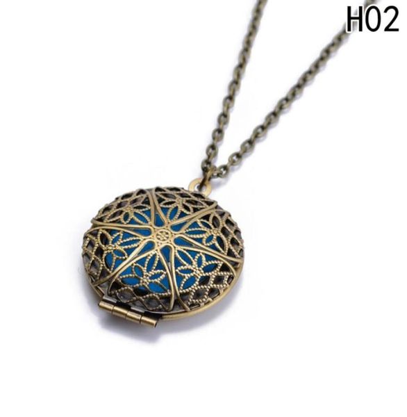 1pc antique bronze color aromatherapy aroma essential oil perfume hollow diffuser pendant necklaces for gift5196867, Silver
1pc antique bronze color aromatherapy aroma essential oil perfume hollow diffuser pendant necklaces for gift5196867, Silver