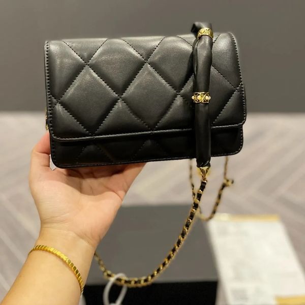 new style designer bag crossbody bag designer tote bag handbag shoulder bags women luxurys smooth cowhide teen golden chain designer messeng
new style designer bag crossbody bag designer tote bag handbag shoulder bags women luxurys smooth cowhide teen golden chain designer messeng