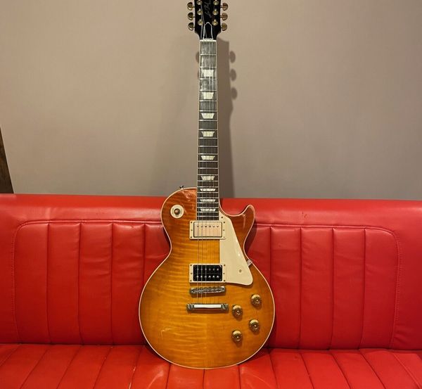 cs 1958 les std vos w/grover push pull nosf hand selected sn 84270 electric guitar as same of the pictures
cs 1958 les std vos w/grover push pull nosf hand selected sn 84270 electric guitar as same of the pictures