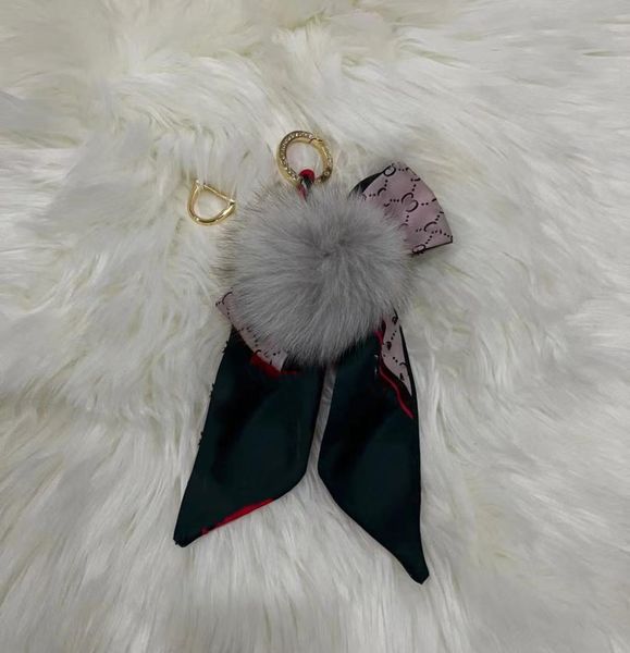 luxurys silk ribbon key chain bulingbuling buckle lovers car keychain handmade leather designers keychains men women bag pendant a5546750, Silver
luxurys silk ribbon key chain bulingbuling buckle lovers car keychain handmade leather designers keychains men women bag pendant a5546750, Silver