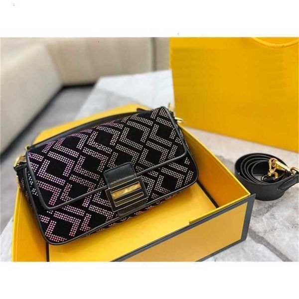 luxury colorful crystal baguette wallet fashion woman f bag golden avatar designer casual handbag classic card holder clutch purse top
luxury colorful crystal baguette wallet fashion woman f bag golden avatar designer casual handbag classic card holder clutch purse top