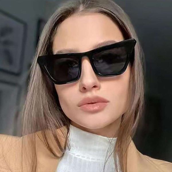 cat eye large frame sunglasses ins personality candy color hip hop, White;black
cat eye large frame sunglasses ins personality candy color hip hop, White;black