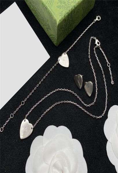 stylish love pendant necklaces peach heart silver earrings women letters steel stamps bracelet jewelry sets with box9230920, Black
stylish love pendant necklaces peach heart silver earrings women letters steel stamps bracelet jewelry sets with box9230920, Black