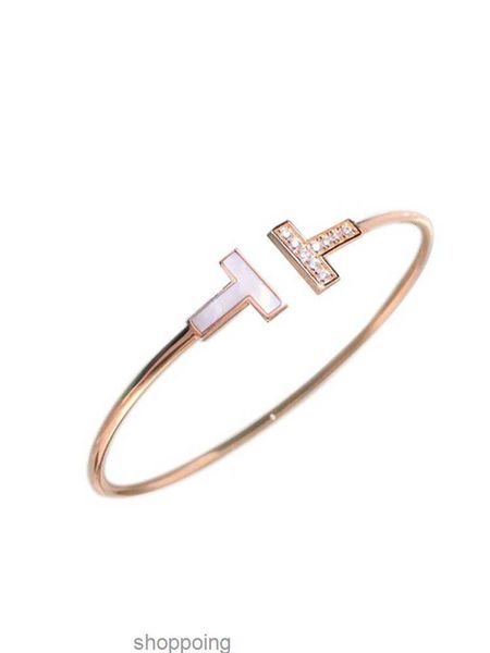 big brand and same model original white fritillaria open bracelet light steel valentine's day gift for wife bracelet for 2023, Silver
big brand and same model original white fritillaria open bracelet light steel valentine's day gift for wife bracelet for 2023, Silver