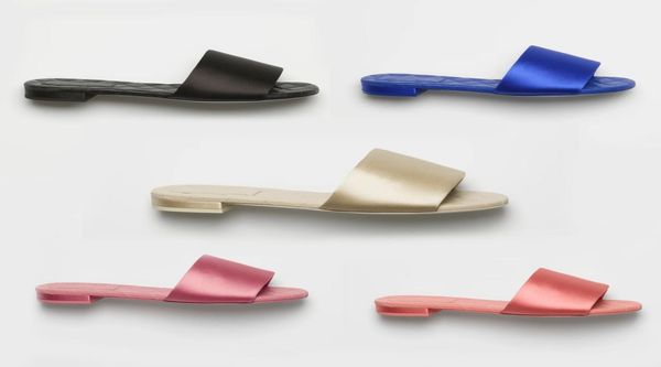 2022 women039s mule sandals satin pink indoor casual slippers summer designer luxury fashion ladies beach flat flip flops sanda7948493, Black
2022 women039s mule sandals satin pink indoor casual slippers summer designer luxury fashion ladies beach flat flip flops sanda7948493, Black