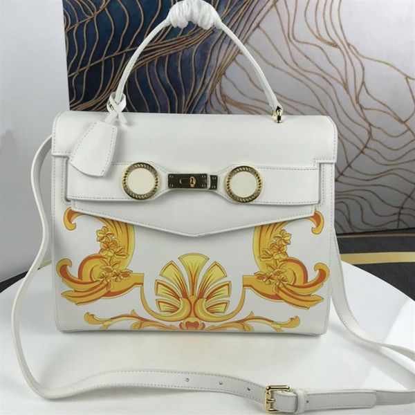 commuter bag shoulder hanbag lady tote crossbody bags genuine leather classic icon large capacity handbags golden hasp adjustable 200z
commuter bag shoulder hanbag lady tote crossbody bags genuine leather classic icon large capacity handbags golden hasp adjustable 200z