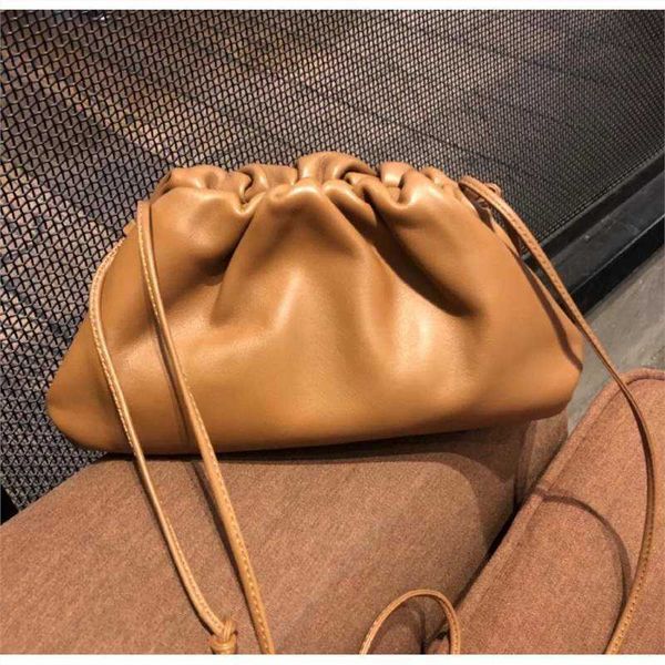 wholesale tote bags of botegss ventss pouch handbags online store 2023 new classic pleated cloud bag makaron clip womens single shoulder wit
wholesale tote bags of botegss ventss pouch handbags online store 2023 new classic pleated cloud bag makaron clip womens single shoulder wit