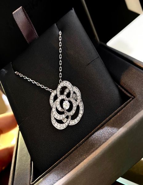 2020 new camellia necklace elegant and fashionable allround hollowedout diamond 925 sterling silver chain length 405cm8627247
2020 new camellia necklace elegant and fashionable allround hollowedout diamond 925 sterling silver chain length 405cm8627247