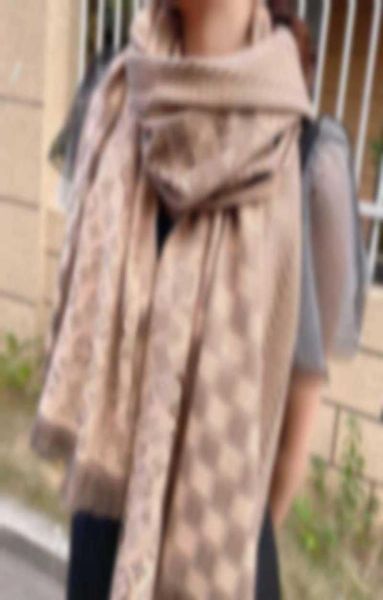 scarf female autumn winter scarves thickened cashmere like scarf doublesided color matching clover live broadcast shawl2369838, Blue;gray
scarf female autumn winter scarves thickened cashmere like scarf doublesided color matching clover live broadcast shawl2369838, Blue;gray