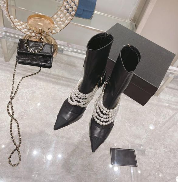 goddess of aristocratic temperament golden pearl elastic short boots behavior role bucket in australia specific soft suede fashion8694117, Black
goddess of aristocratic temperament golden pearl elastic short boots behavior role bucket in australia specific soft suede fashion8694117, Black