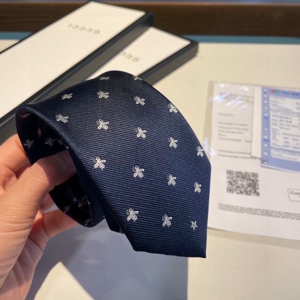 new designer ties men neck ties fashion mens neckties luxury designer handmade business leisure cravat luxury with original box, Blue;purple
new designer ties men neck ties fashion mens neckties luxury designer handmade business leisure cravat luxury with original box, Blue;purple