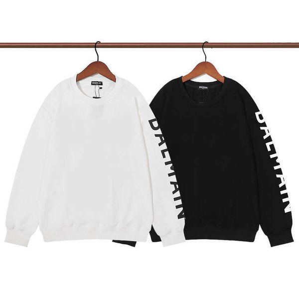 2023 luxury designer men's hoodies fashion sweater coat round neck kirin arm ins fashion casual long sleeves black white loose pullover
2023 luxury designer men's hoodies fashion sweater coat round neck kirin arm ins fashion casual long sleeves black white loose pullover