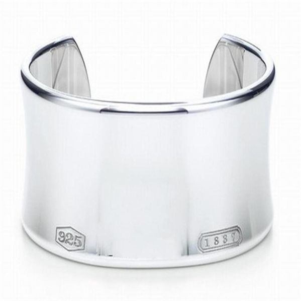 2019 new silver wide no seal bangle bracelet fashion bracelet size with box and dastbag203g78924464460212, Black
2019 new silver wide no seal bangle bracelet fashion bracelet size with box and dastbag203g78924464460212, Black