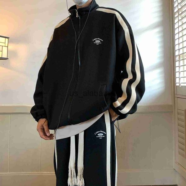 men's tracksuits stripe sports suit men's spring autumn casual cardigan sweatshirt sweatpants preppy two-piece set new joggers tra, Gray
men's tracksuits stripe sports suit men's spring autumn casual cardigan sweatshirt sweatpants preppy two-piece set new joggers tra, Gray