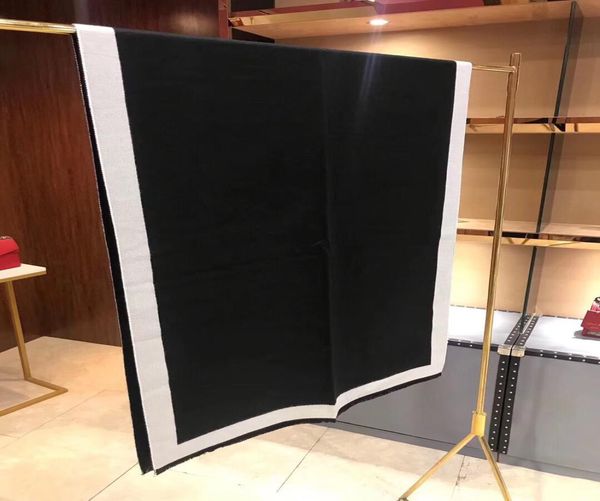 2021 new designer cashmere scarf women luxury warm fashion scarf whole scarvesno box yt65225441, Blue;gray
2021 new designer cashmere scarf women luxury warm fashion scarf whole scarvesno box yt65225441, Blue;gray