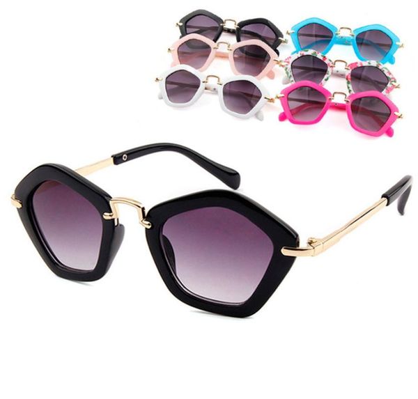 kids sunglasses girls boy children sun glasses round street eyeglasses cute baby shades eyewears 6 styles6145804, White;black
kids sunglasses girls boy children sun glasses round street eyeglasses cute baby shades eyewears 6 styles6145804, White;black