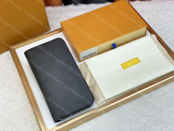 classics luxury designer laser hollowed out wallet zipper long purse women clutch bag card holder wallets m61867 black, Red;black
classics luxury designer laser hollowed out wallet zipper long purse women clutch bag card holder wallets m61867 black, Red;black