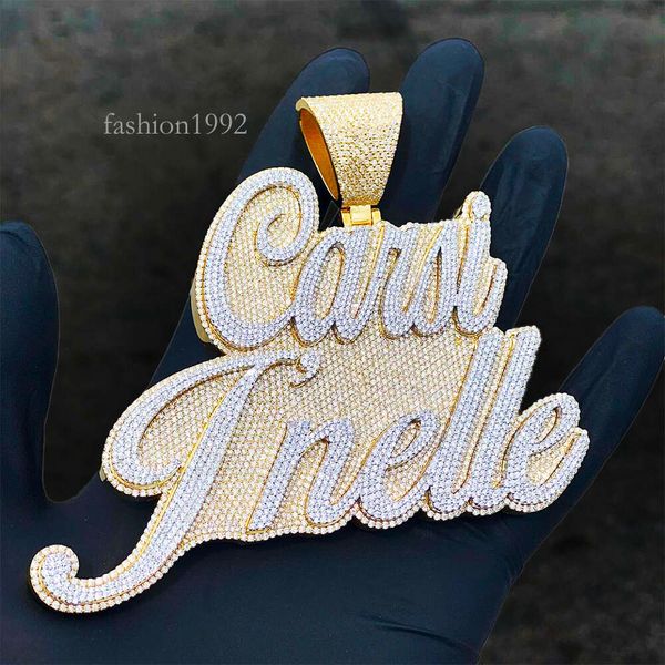 Custom S Sterling Sier Moissanite Cursive Letter Name Necklace Iced Out Pendant Men Hip Hop Chain Solid Back Rock Jewelry
Custom S Sterling Sier Moissanite Cursive Letter Name Necklace Iced Out Pendant Men Hip Hop Chain Solid Back Rock Jewelry