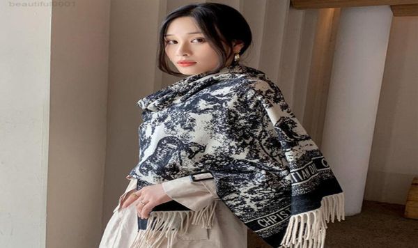 ins imitation cashmere scarf women 2022 new winter simple fashion tassel shawl f thick warm bib4061623, Blue;gray
ins imitation cashmere scarf women 2022 new winter simple fashion tassel shawl f thick warm bib4061623, Blue;gray