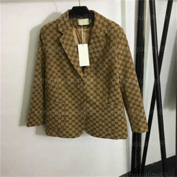 designer jacket women blazer fashion brand suit jackets jacquard letter slim fit two button long sleeve v-neck blazer elegant luxury coat de, Black;brown
designer jacket women blazer fashion brand suit jackets jacquard letter slim fit two button long sleeve v-neck blazer elegant luxury coat de, Black;brown